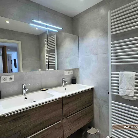 Apartment Le Panorama - Vue Panoramique Sur - Dernier Etage Avec Terrasse - Ideal Famille Et Couples - A 5min A Pied